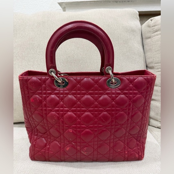 Christian Dior Lady Dior Cannage Quilted Tote – Red - Picture 4 of 15